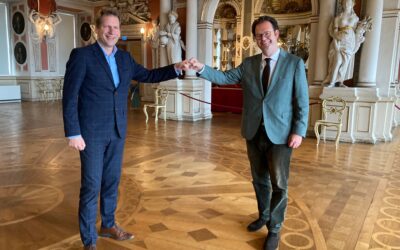 BKM übergibt erste Fördermittel an die Stiftung