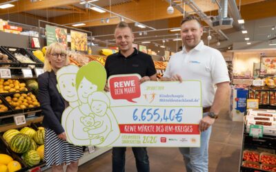 REWE-Märkte im Ilm-Kreis sammeln 6.655,40 Euro für todkranke Kinder und ihre Familien