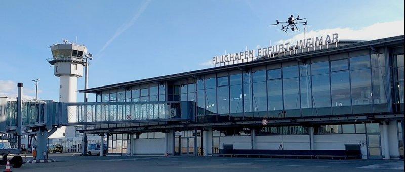 Drohnenflug ermöglicht digitales Flughafenvorfeld als Basis für autonome Servicefahrzeuge