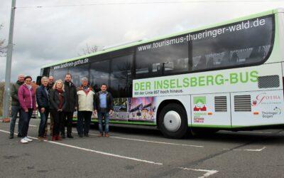 Linienbus macht Lust auf den Inselsberg – Marketing-Kooperation zwischen Nahverkehr und Tourismus